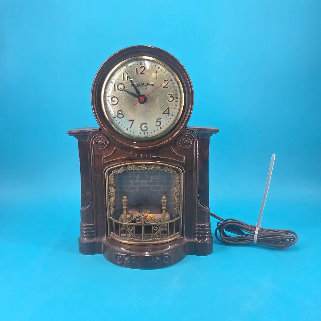 MasterCrafters Novelty Animated Clock