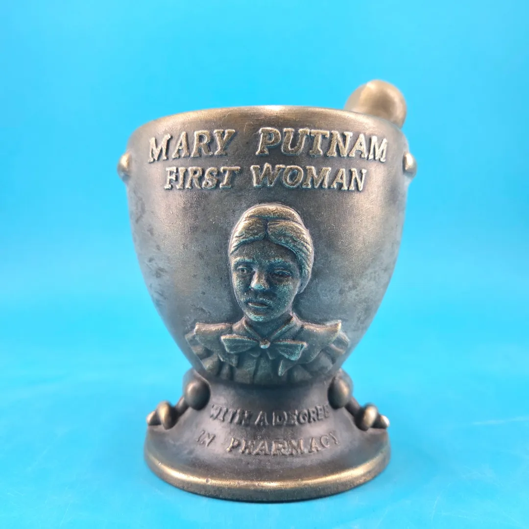 Schering Mary Putnam Mortar & Pestle