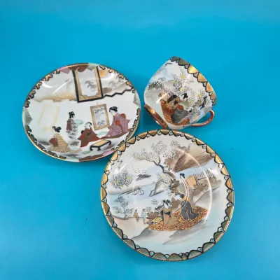 Signed Kutani Eggshell Porcelain (3 pcs) Signed Kutani Eggshell Porcelain (3 pcs)