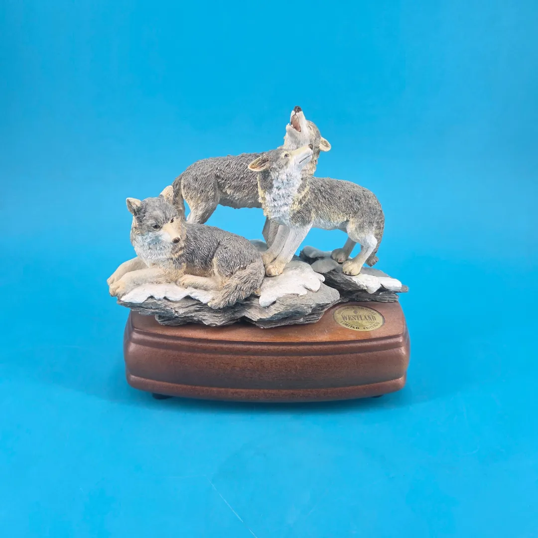 Westland Wolf Pack Music Box Westland Wolf Pack Music Box