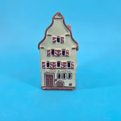 Christmas House Ceramic Tealight Holder RodT24 