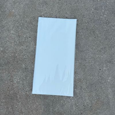 White Lining Wrap