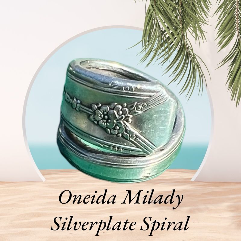 Oneida Milady Silverplate Spiral    1940
