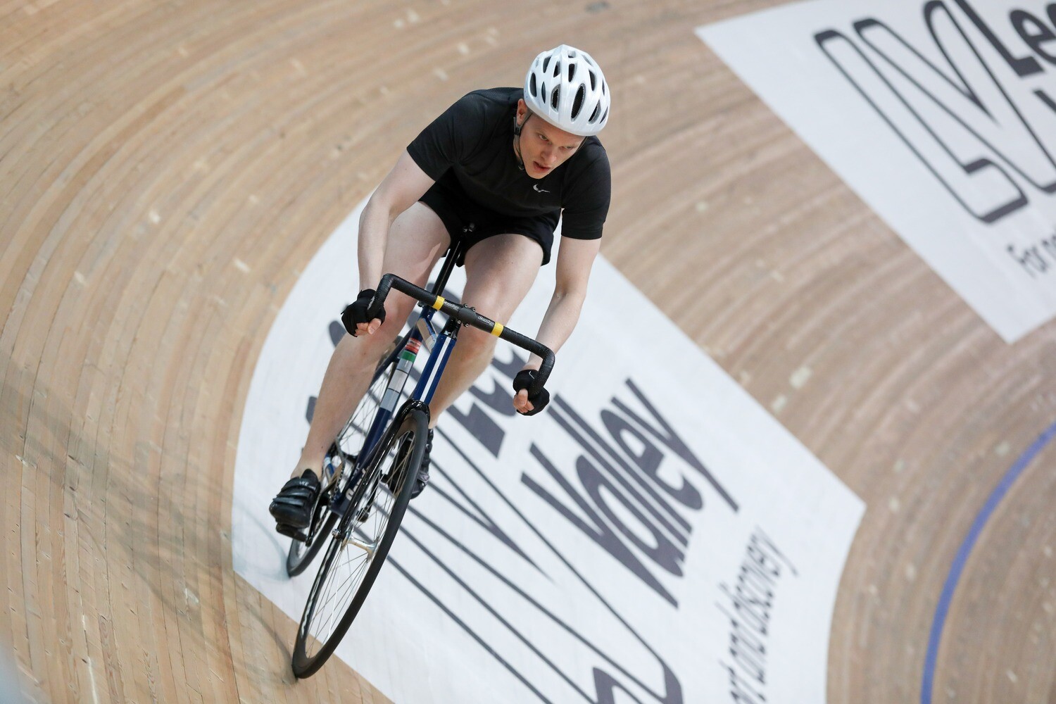 DEPOSIT: VIP TRACK CYCLING EXPERIENCE