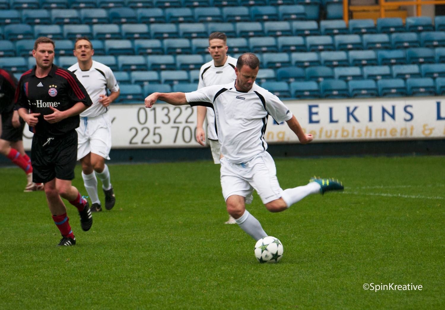 FOOTBALL LEGENDS DAY FOOTBALL LEGENDS DAY