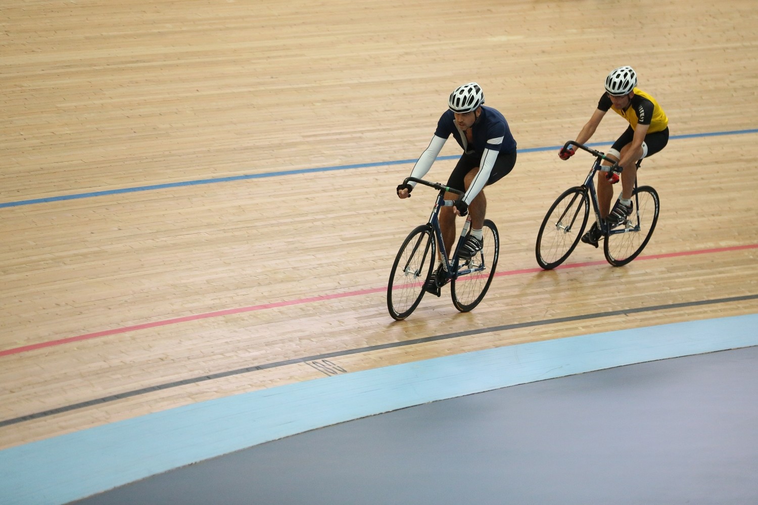 DEPOSIT: EXCLUSIVE TRACK CYCLING EXPERIENCE For up to 16 People DEPOSIT: EXCLUSIVE TRACK CYCLING EXPERIENCE For up to 16 People