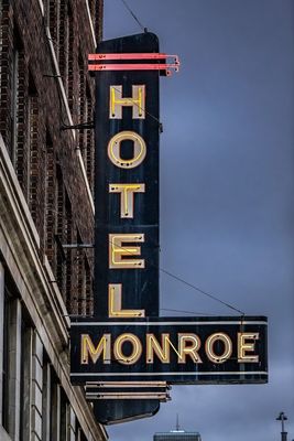 Hotel Monroe
