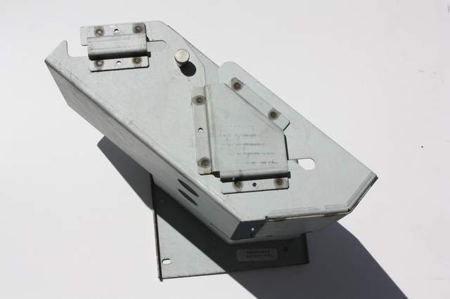 Bracket, Main EZPAY Printer Slot Top LXS (IGT 62628700)