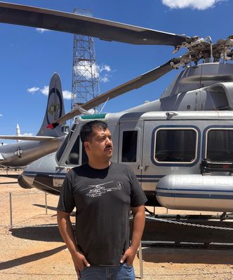 Helicopter Bell 412 t-shirt Med