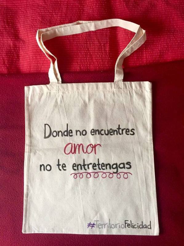 Bolsa solidaria &quot;Donde no encuentres amor&quot;