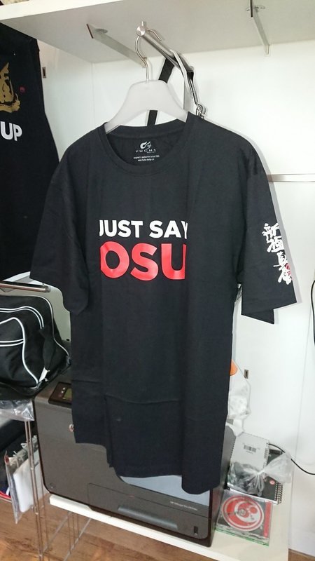 T`Shirt schwarz Just say Osu verschiedene Grössen