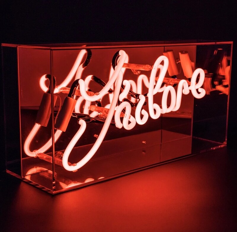 J&#39;adore Neon Light