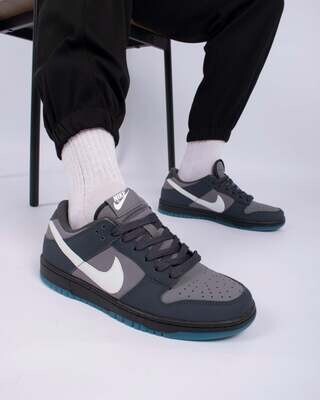 NIKE DUNK LOW ANTHRACITE COOL GREY INDUSTRIAL BLUE PURE PLATINUM
