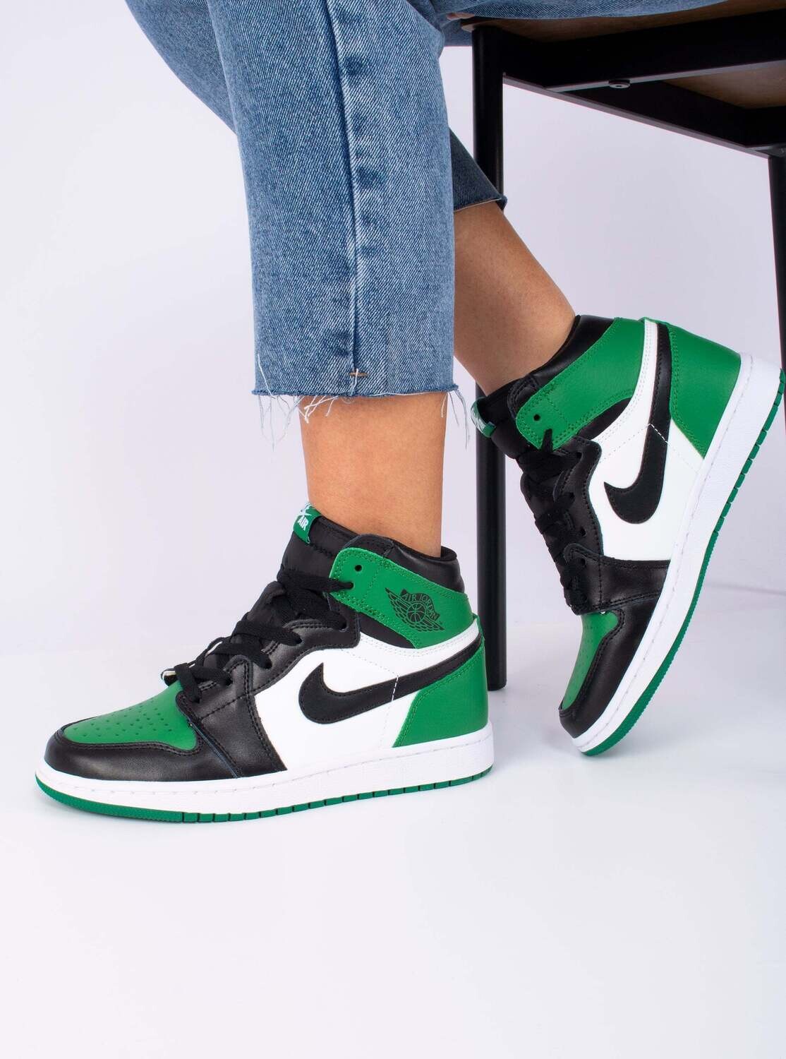 Nike Air Jordan 1 Retro &#39;Pine Green&#39;