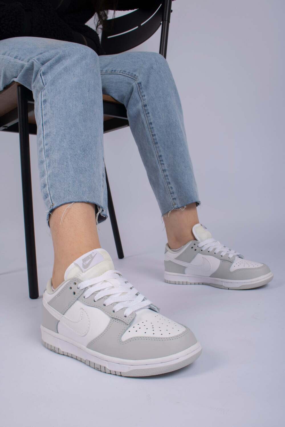 Nike Dunk Low &quot;Light Smoke&quot;