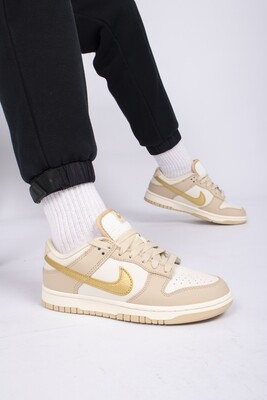 Nike Dunk Low Phantom Metallic Gold