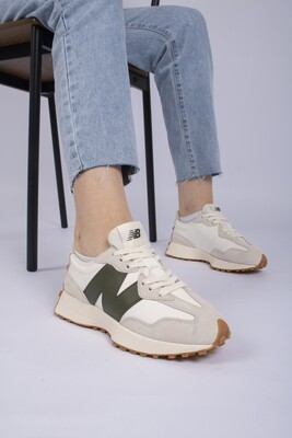 New Balance 327