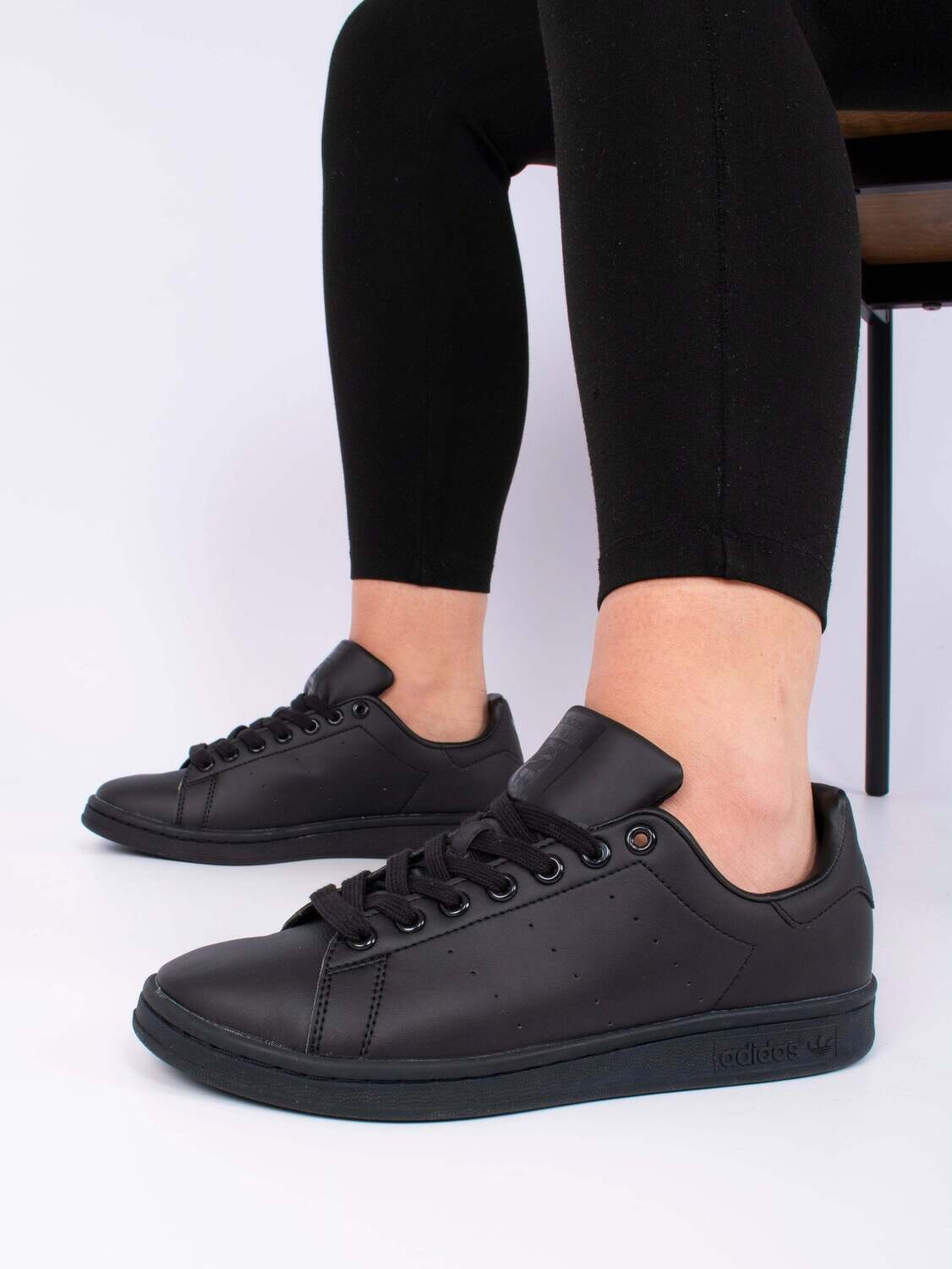 Adidas Stansmith All Black