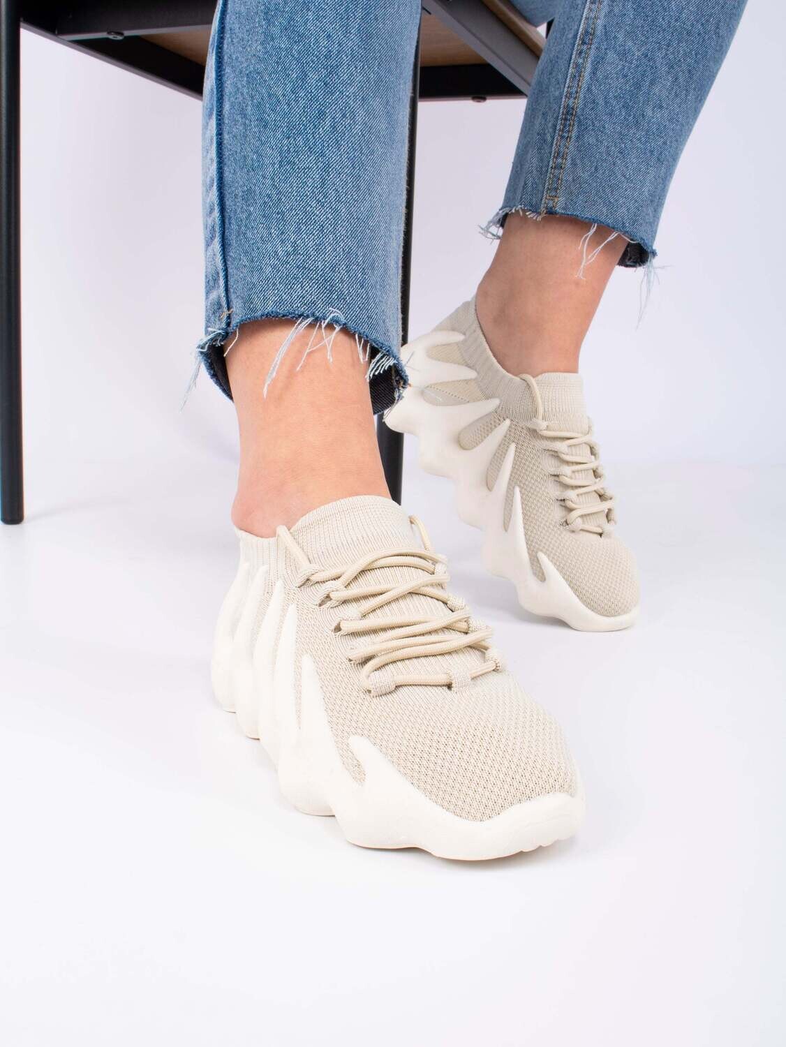 Adidas Yeezy 450 Cloud