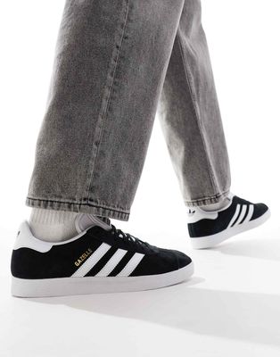 Adidas Gazelle trainers in black with white detail