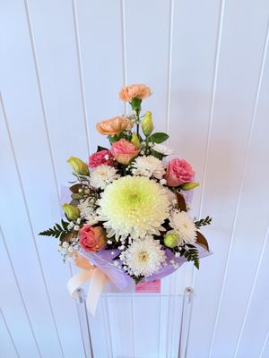Florist Choice Seasonal Arrangement ($65.00 - $200.00)