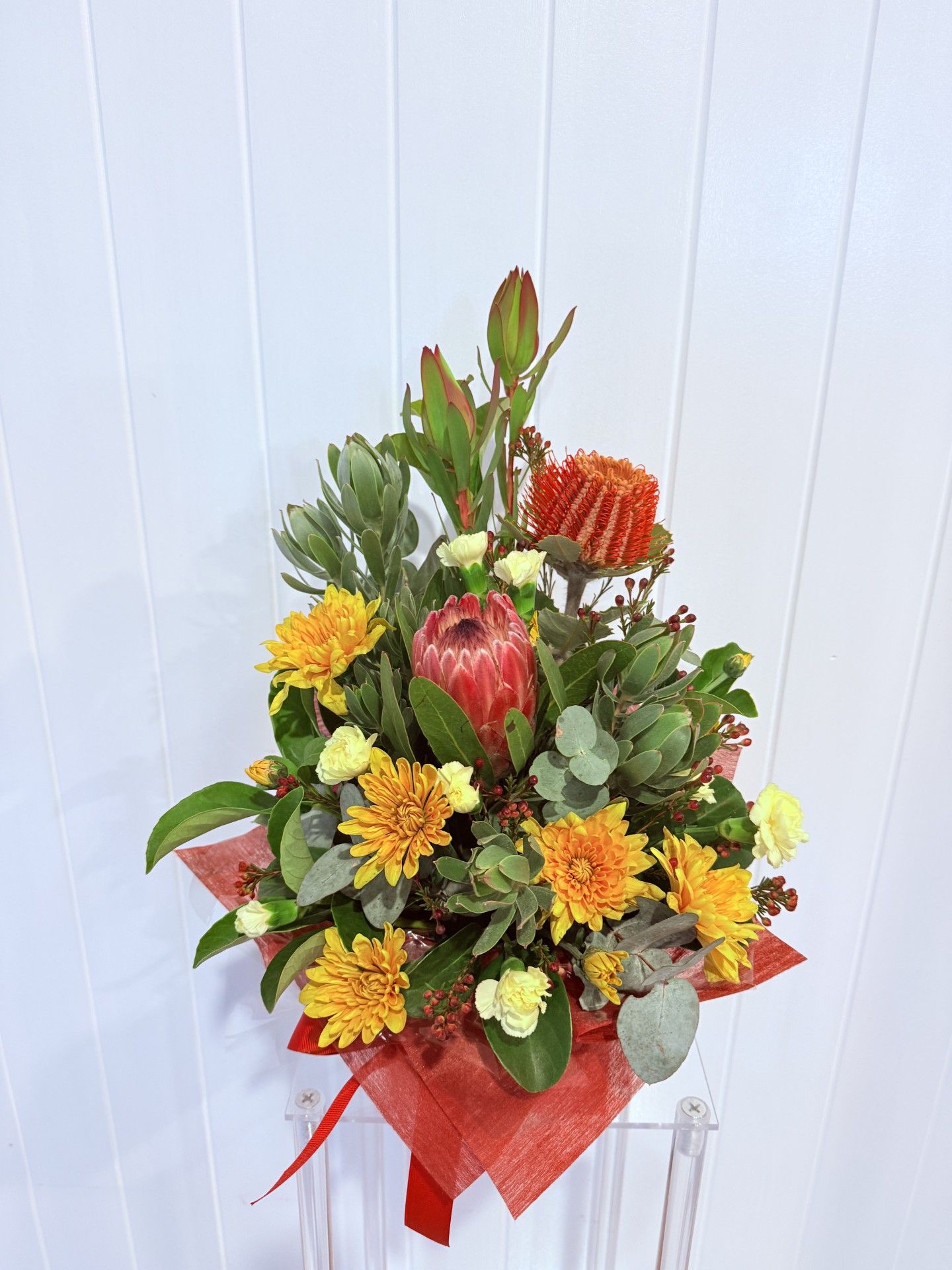 Seasonal Native Arrangement (120.00 - $250.00)