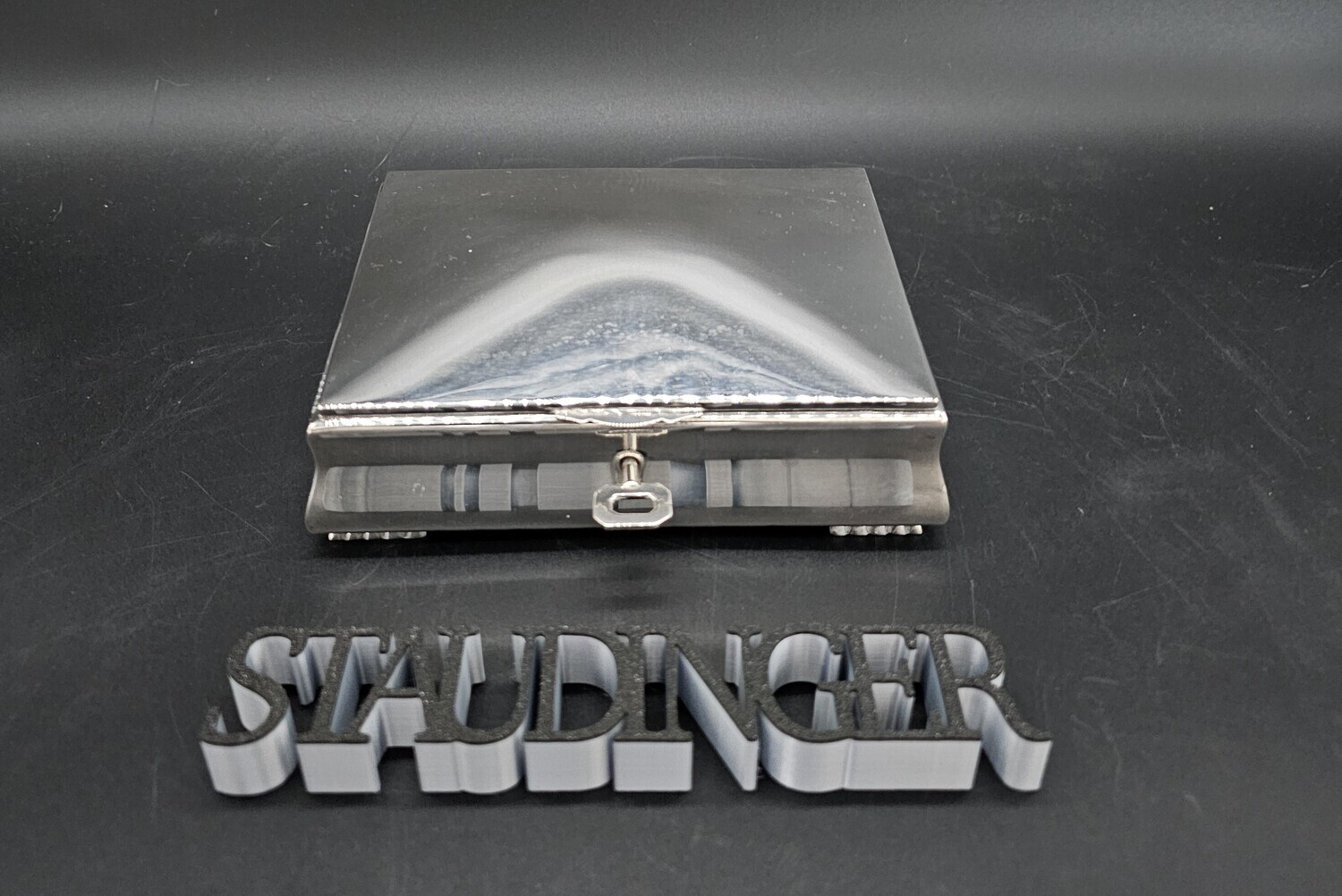 Schatulle 830er Silber 247g