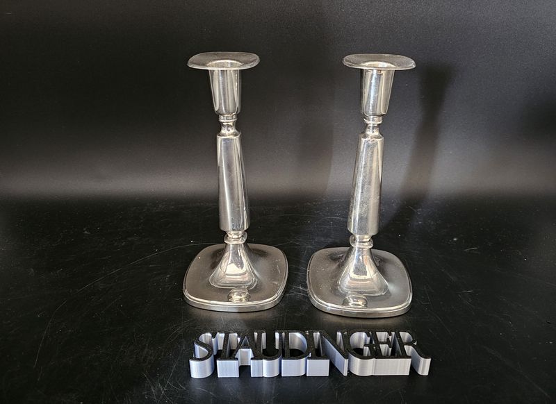 2 Silber 830er Kerzenleuchter