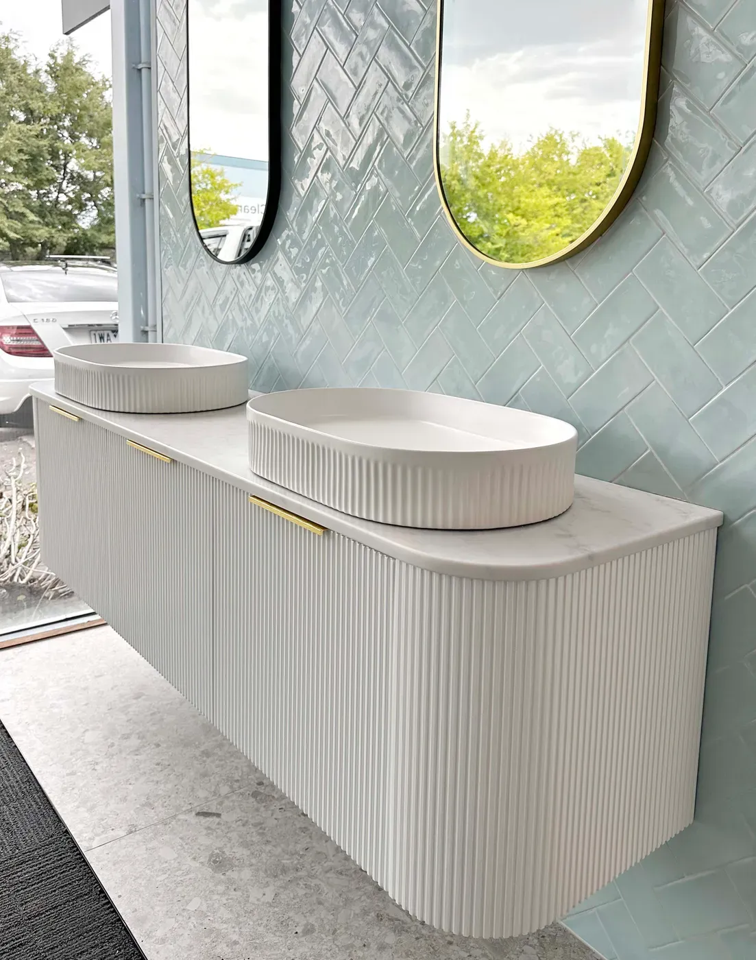 BONDI 1800MM SATIN WHITE FLUTED WALL HUNG CURVE VANITY