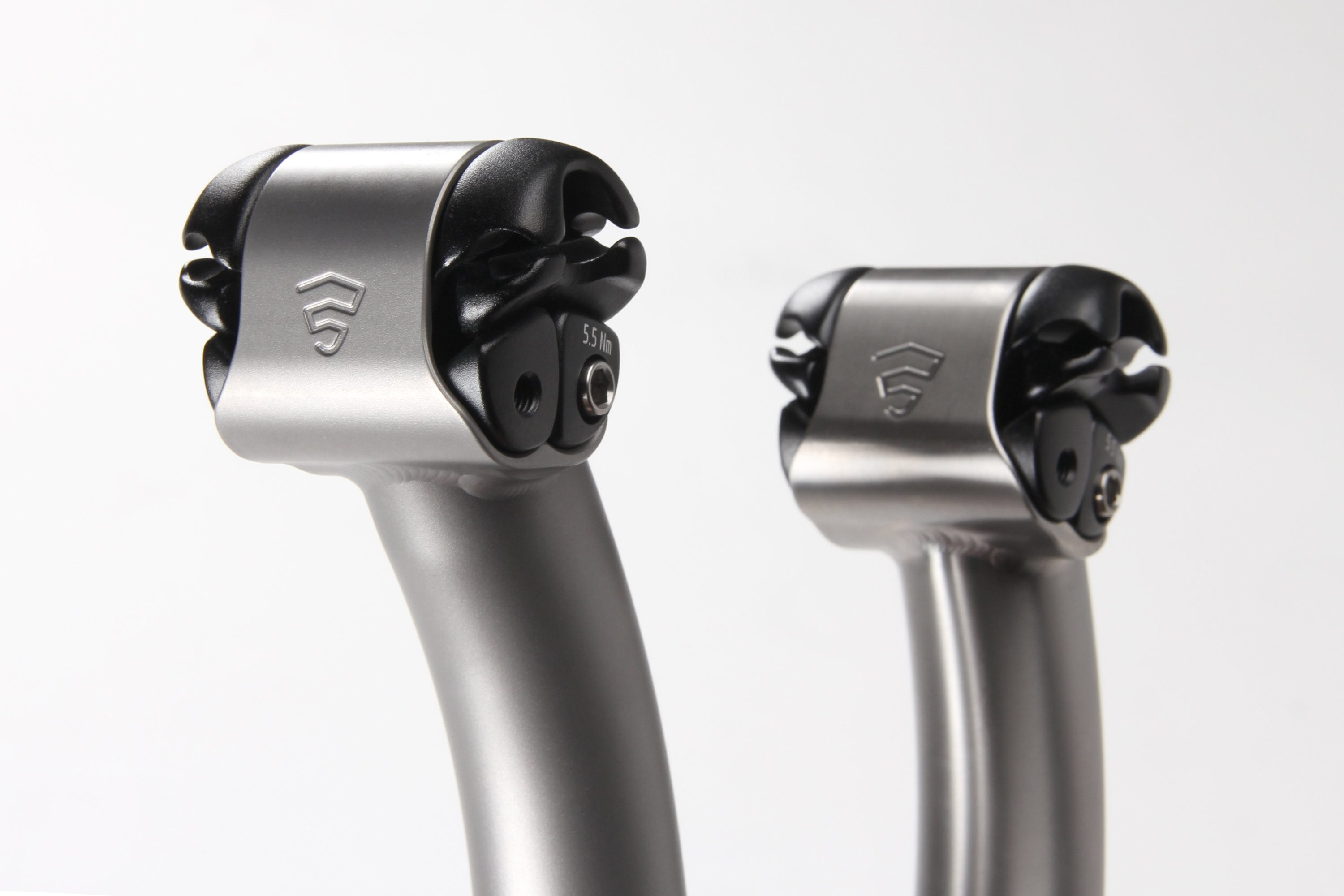 Firefly Titanium Frame Pump (Medium)チタン製 Firefly Titanium Pocket Pump