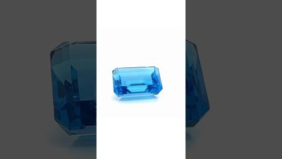 Topaz Swiss 59,95 CT Rectangular Faceted 25x18