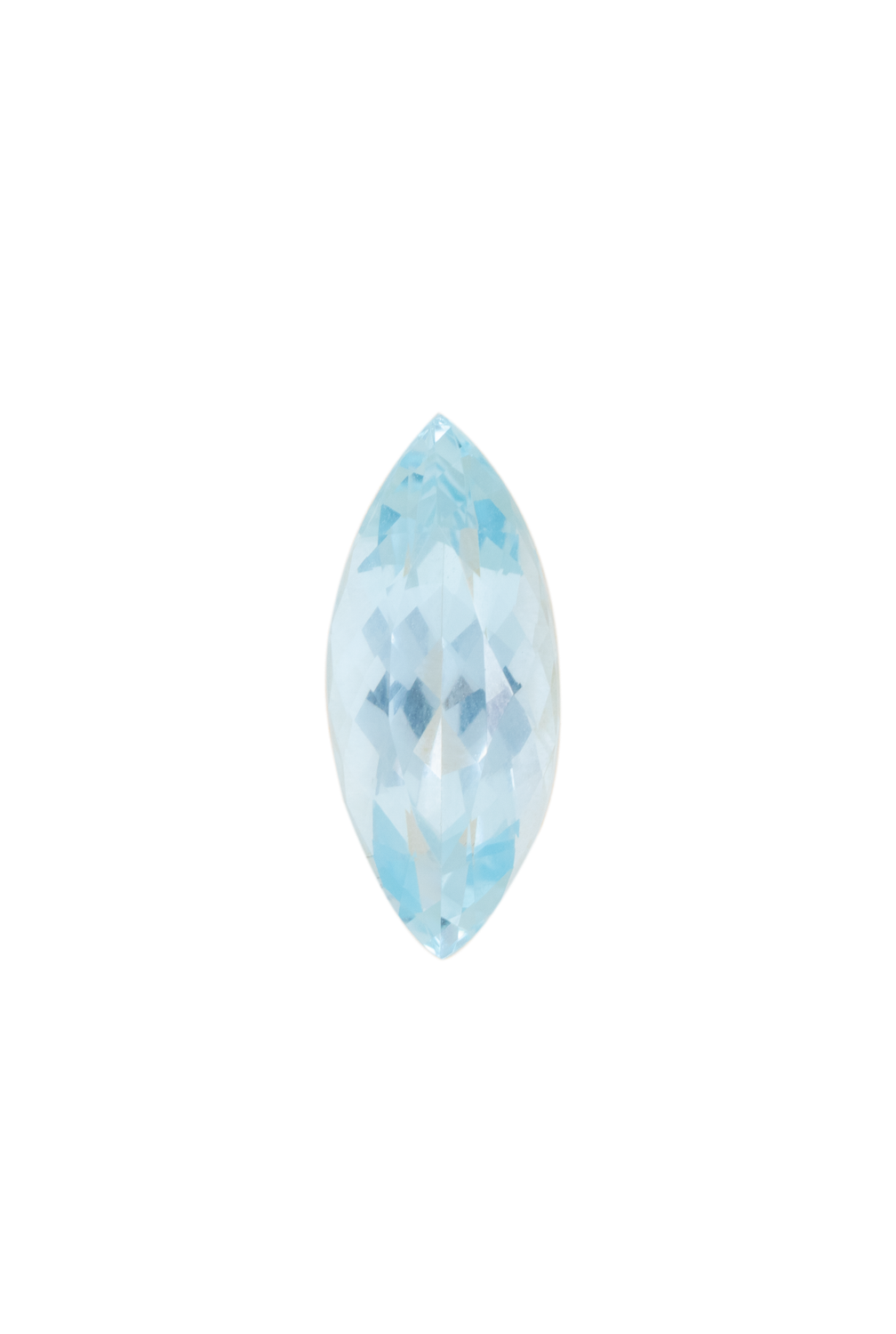 Aquamarine 4,24 CT Navette 17.5X7.5