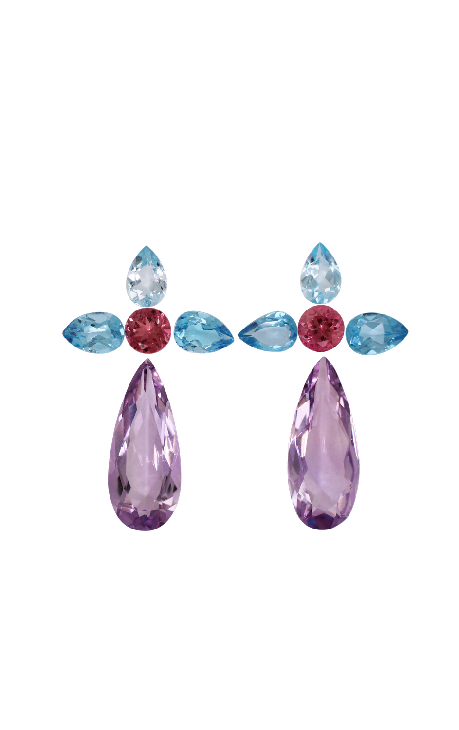 Layout Pair of Earrings 9,88 CT