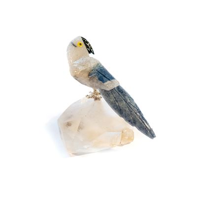 Macaw Sculpture Medium 06