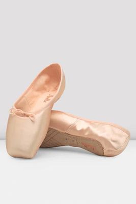WHISPER SATIN POINTE SHOE -