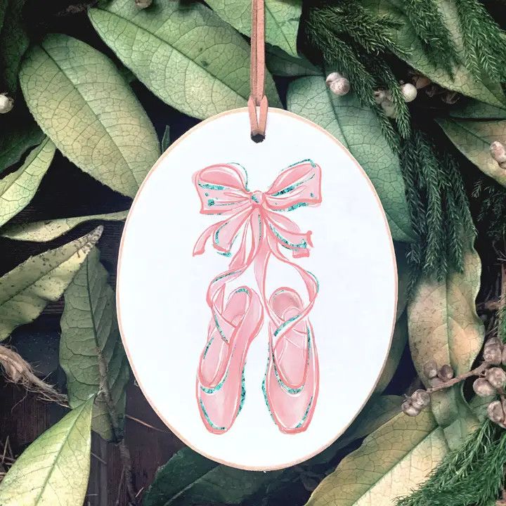 WOOD ORNAMENT - POINTE SHOES
