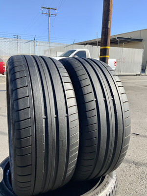 2 USED TIRES 235/45R18 Dunlop SP SPORT MAXX GT 2 USED TIRES 235/45R18 Dunlop SP SPORT MAXX GT