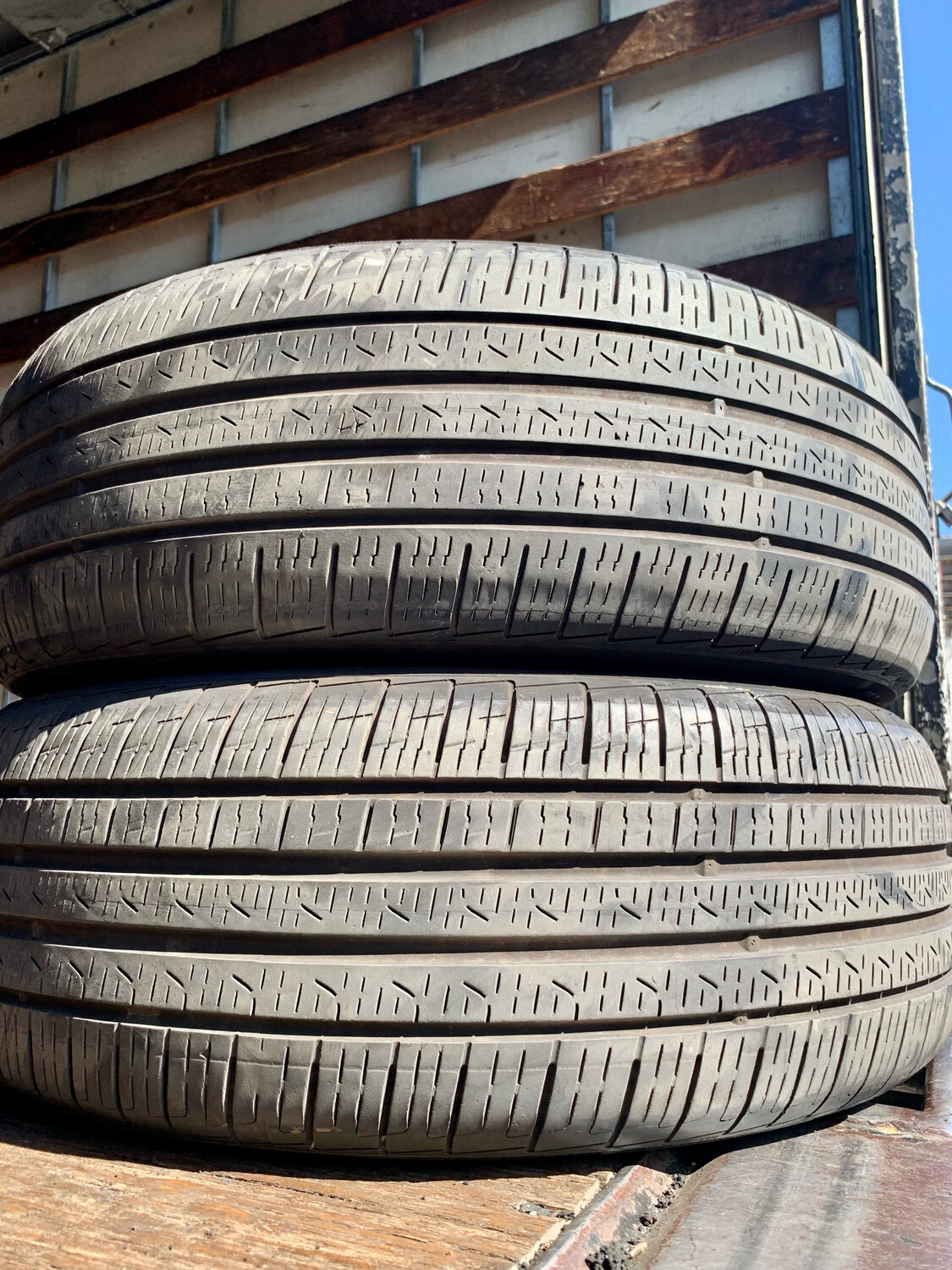 2 USED TIRES 205/55R17 Pirelli CINTURATO P7 RFT WITH 50% TREAD