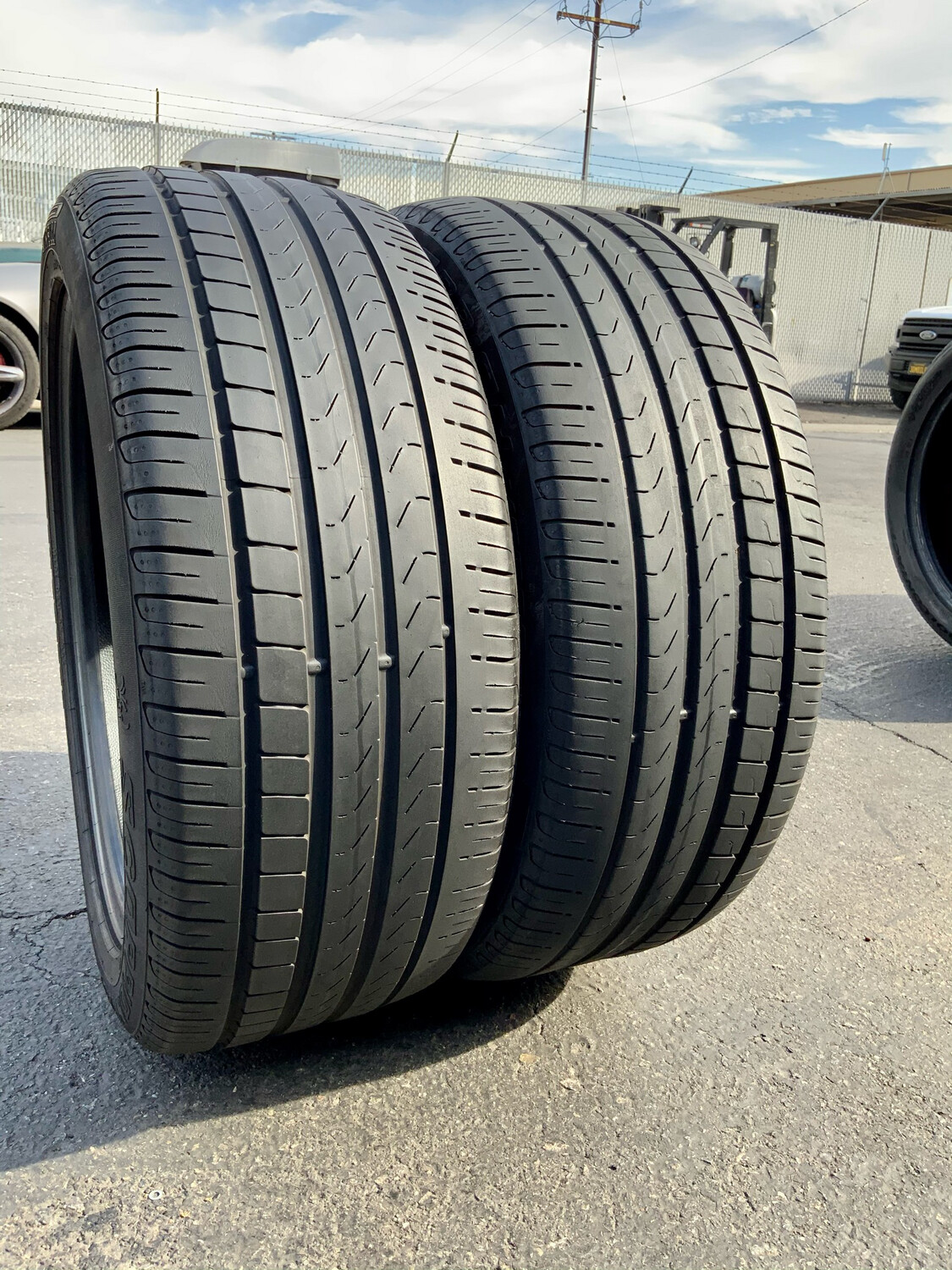 2 USED TIRES 255/45R20 Pirelli SCORPION VERDA A/S RFT WITH 60% TREAD LIFE
