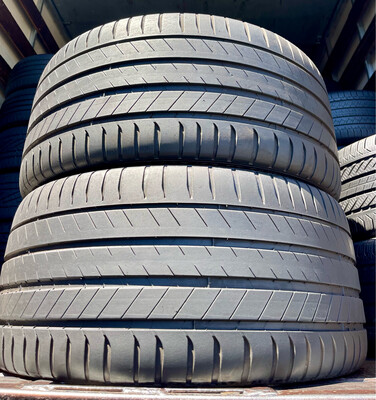 2 USED TIRES 295/35ZR21 Michelin LATITUDE SPORT 3 WITH 60% TREAD LIFE 