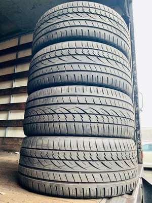 4 USED TIRES 265/40R21 Continental CROSS CONTACT UHP WITH 60% TREAD LIFE