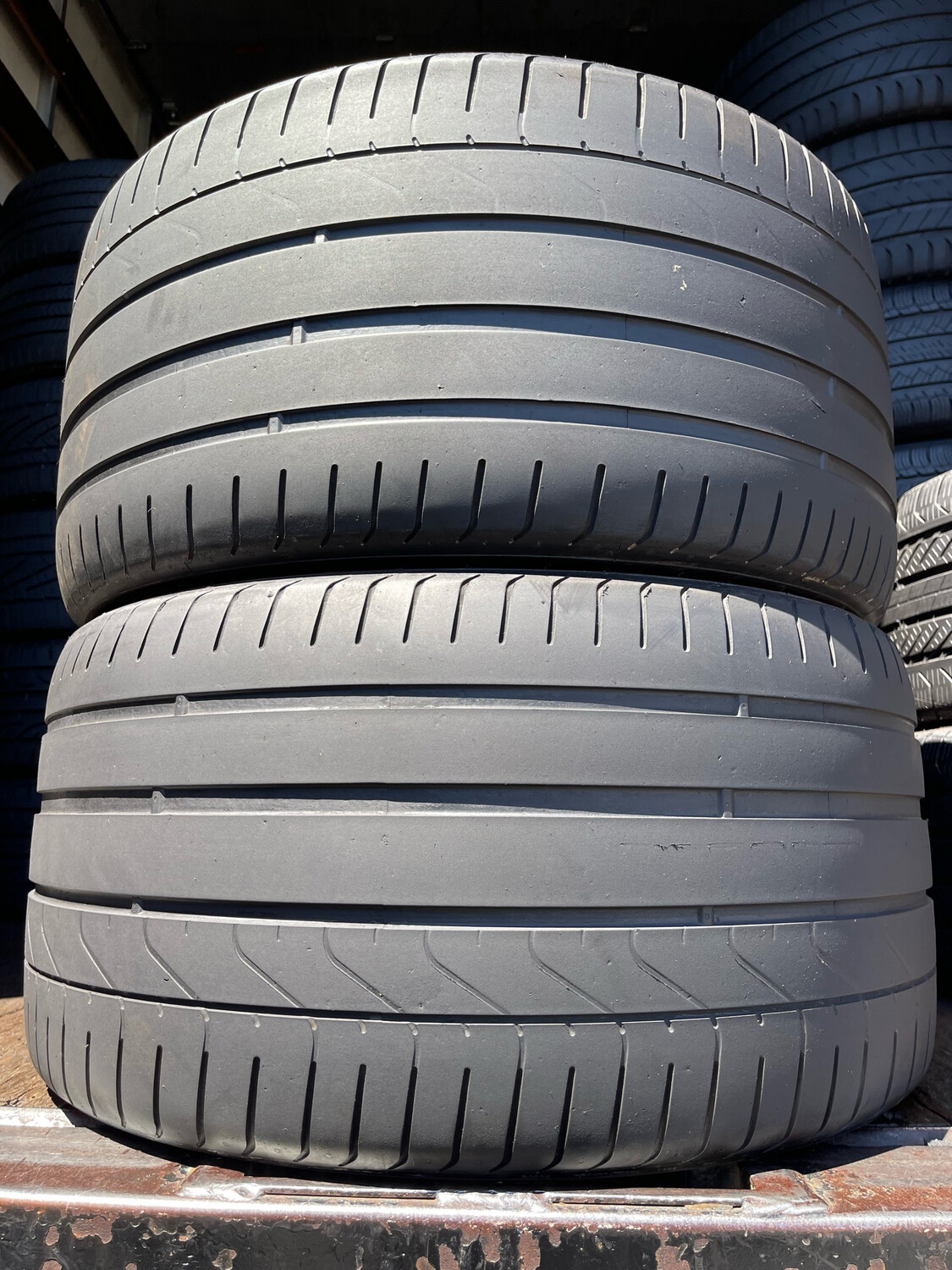 2 USED TIRES 305/30ZR20 Pirelli P ZERO WITH 40-50% TREAD LIFE 