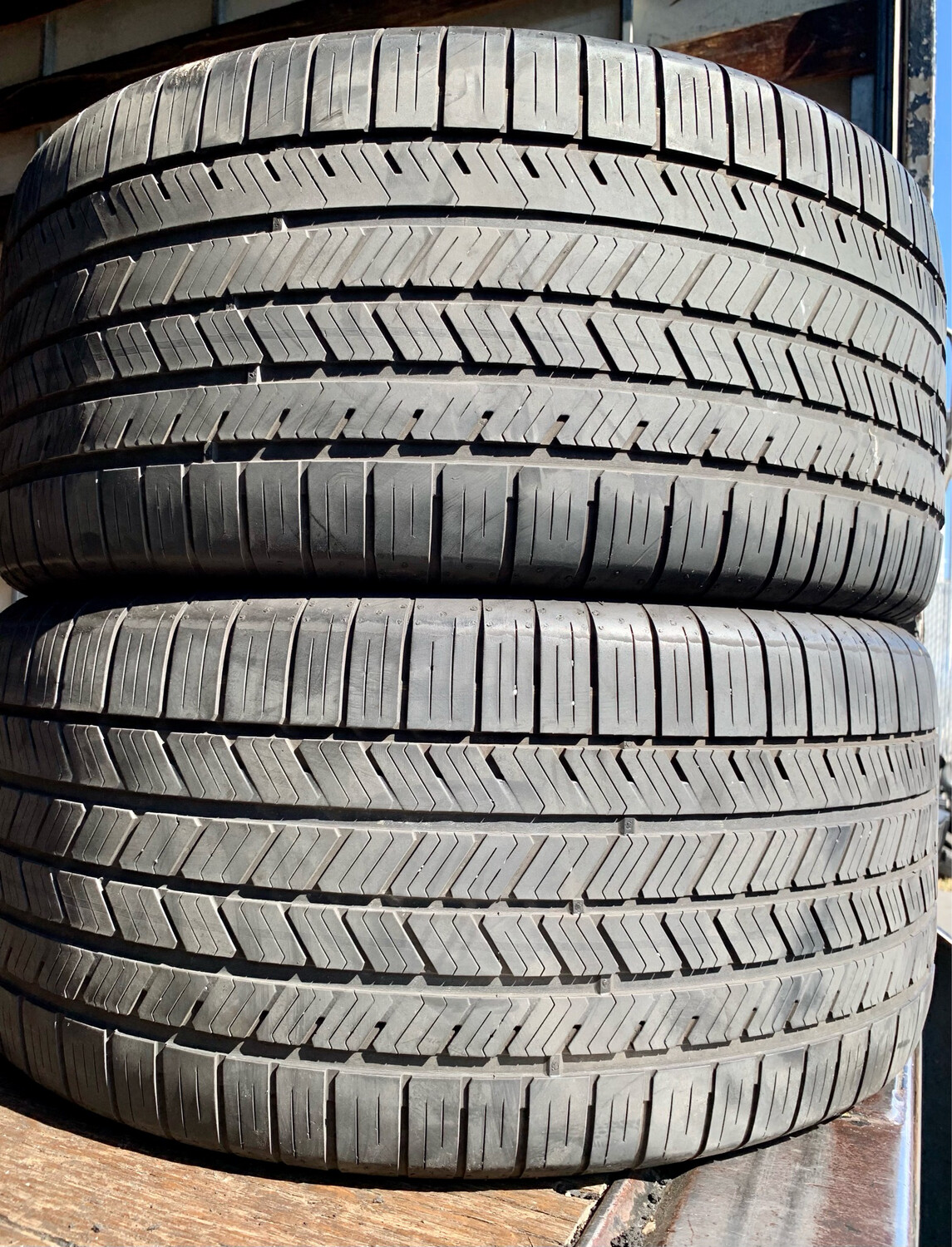 2 USED TIRES 295/40R20 Goodyear EAGLE TOURING WITH 60%TREAD LIFE