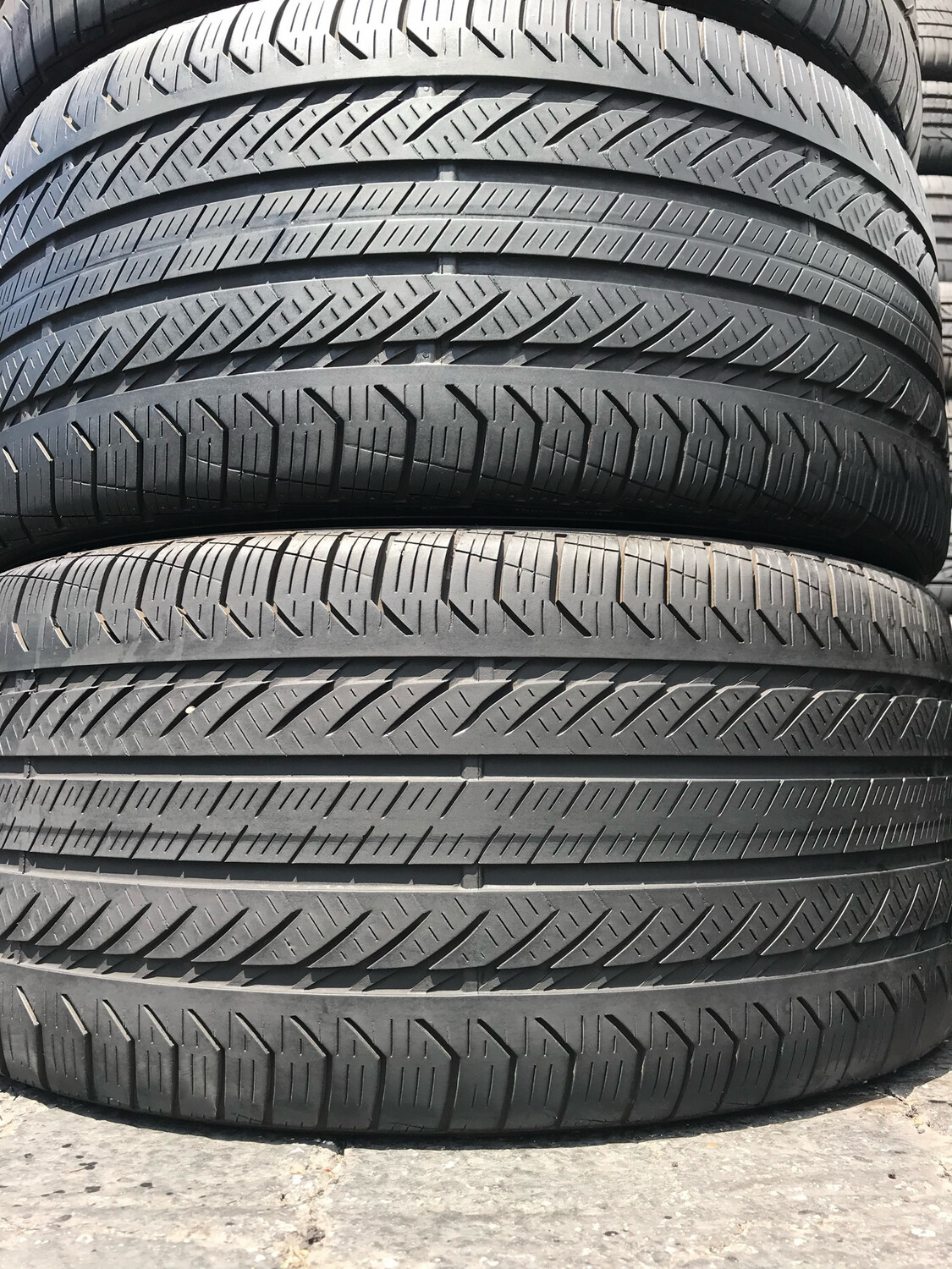 2 USED 275/40R19 Continental PRO CONTACT GX SSR WITH 50% TREAD LIFE 