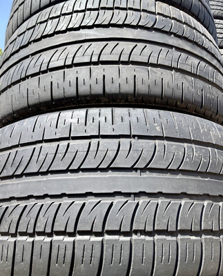 2 USED TIRES 295/40R22 Pirelli SCORPION ZERO WITH 55% TREAD LIFE
