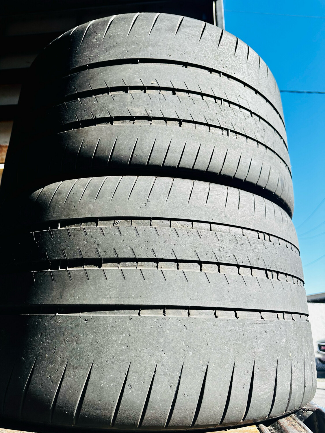 2 USED TIRES Michelin 325/30ZR20 PILOT SPORT CUP 2 WITH 50% TREAD LIFE