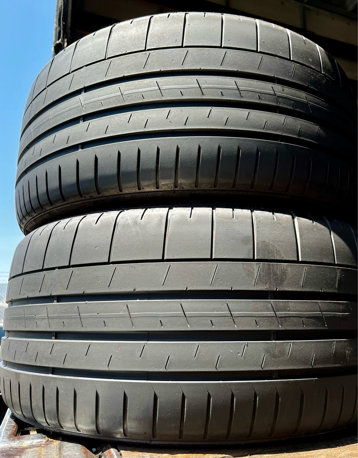 2 USED TIRES 265/35ZR20 P ZERO PZ4 WITH 60% TREAD LIFE