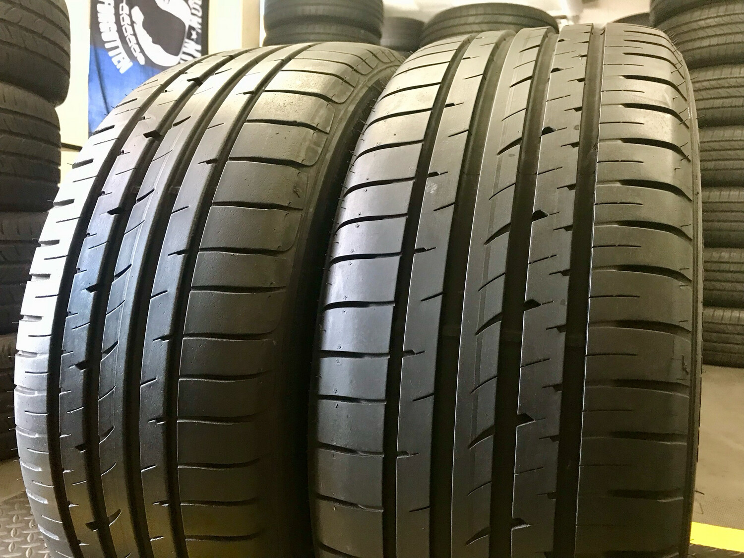 2 USED TIRES 225/40R19 Goodyear EAGLE F1 RUN FALT WITH 95% TREAD LIFE
