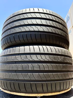 2 USED TIRES Lexani 285/40ZR20 VOLTEC WITH 95-99% TREAD LIFE