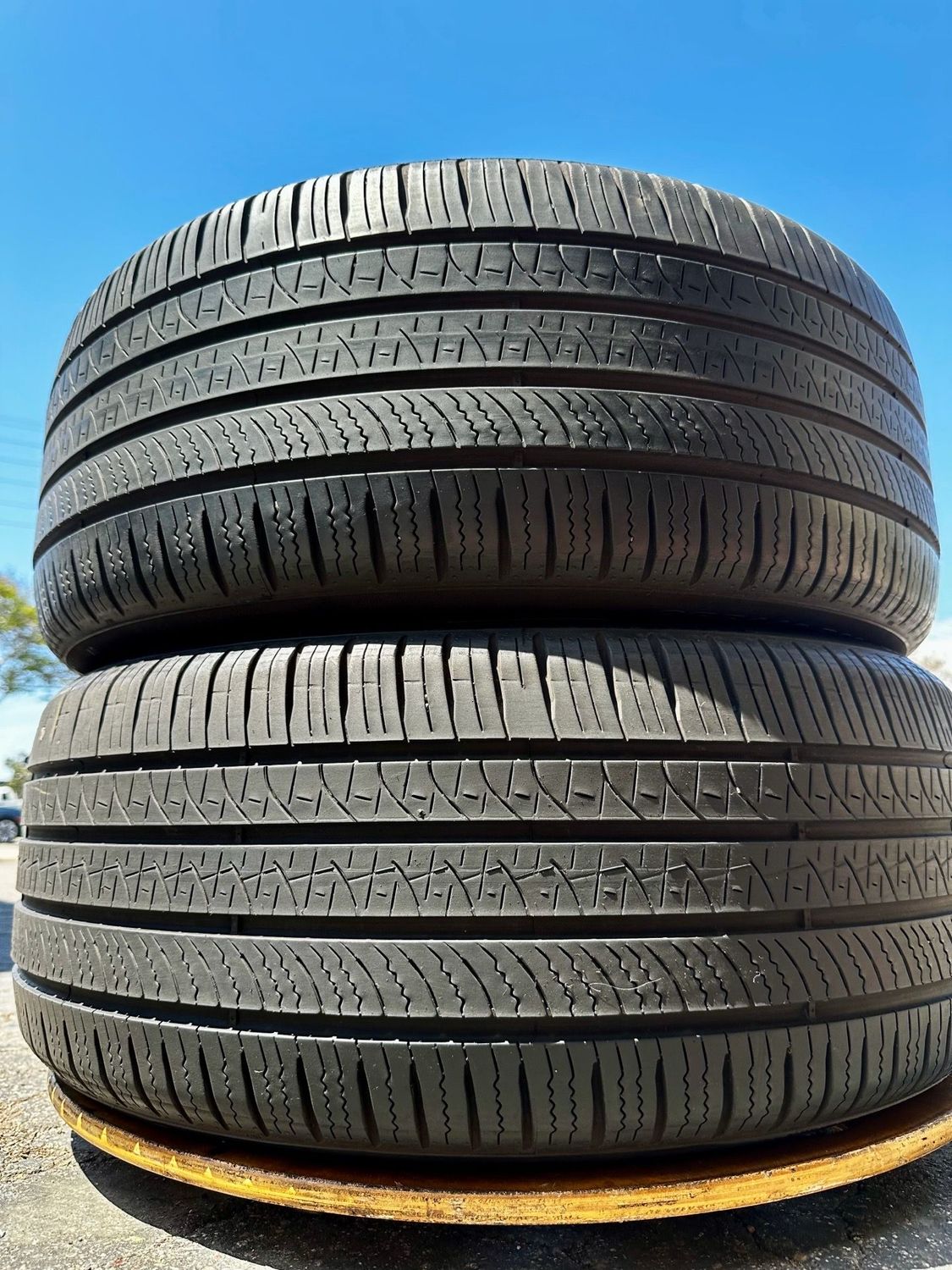 2 USED TIRES Pirelli 255/40R20 P ZERO ALL SEASON WITH 70% TREAD LIFE